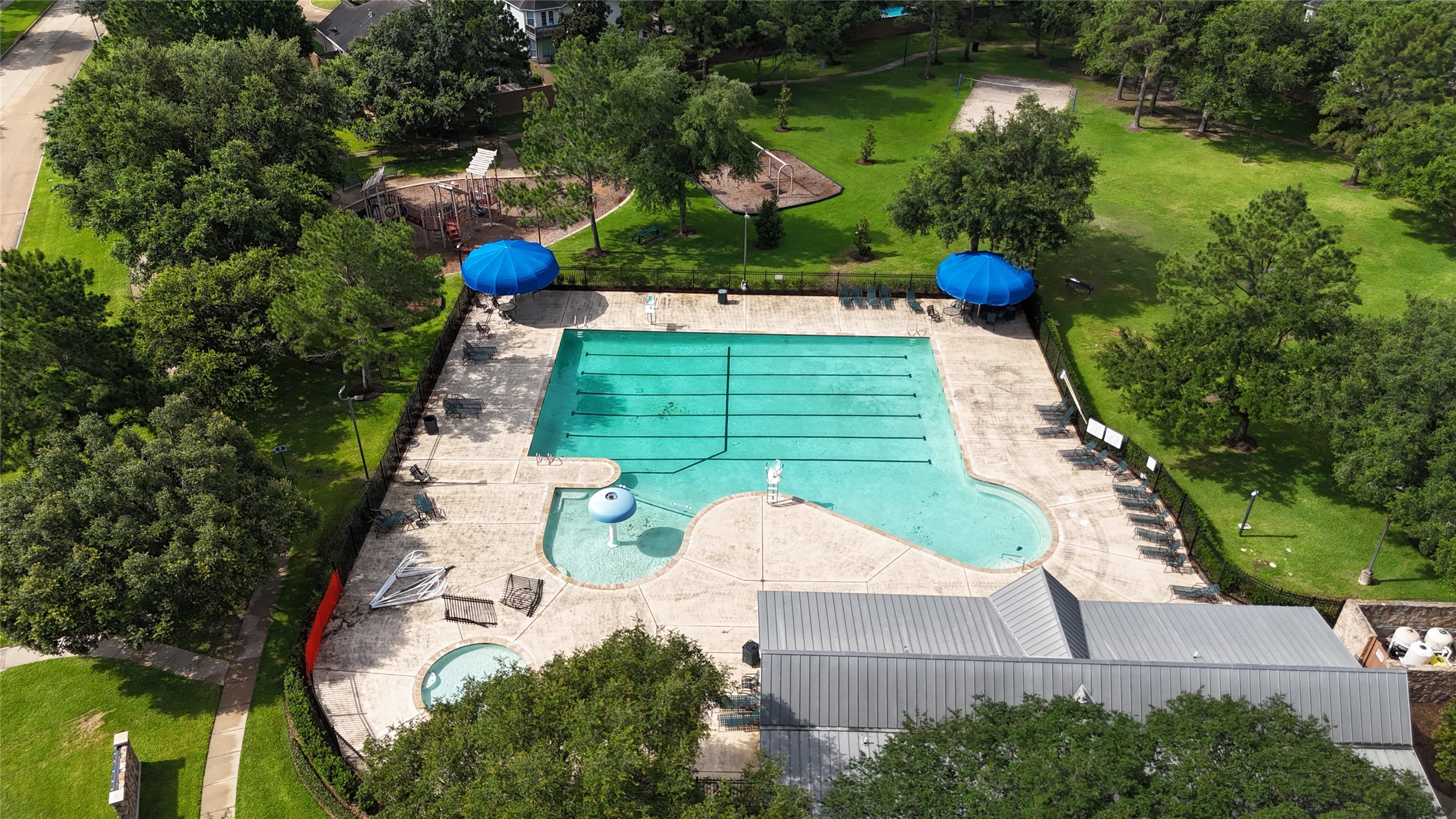 18226 West Ridge Bend Lane Cypress, TX 77433 - Photo 29 of 34 Pool area