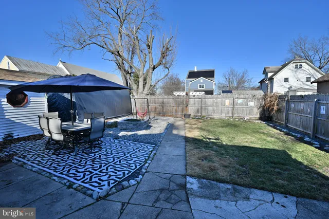 $359,900 | 617 West 2nd Street, Florence, NJ 08518