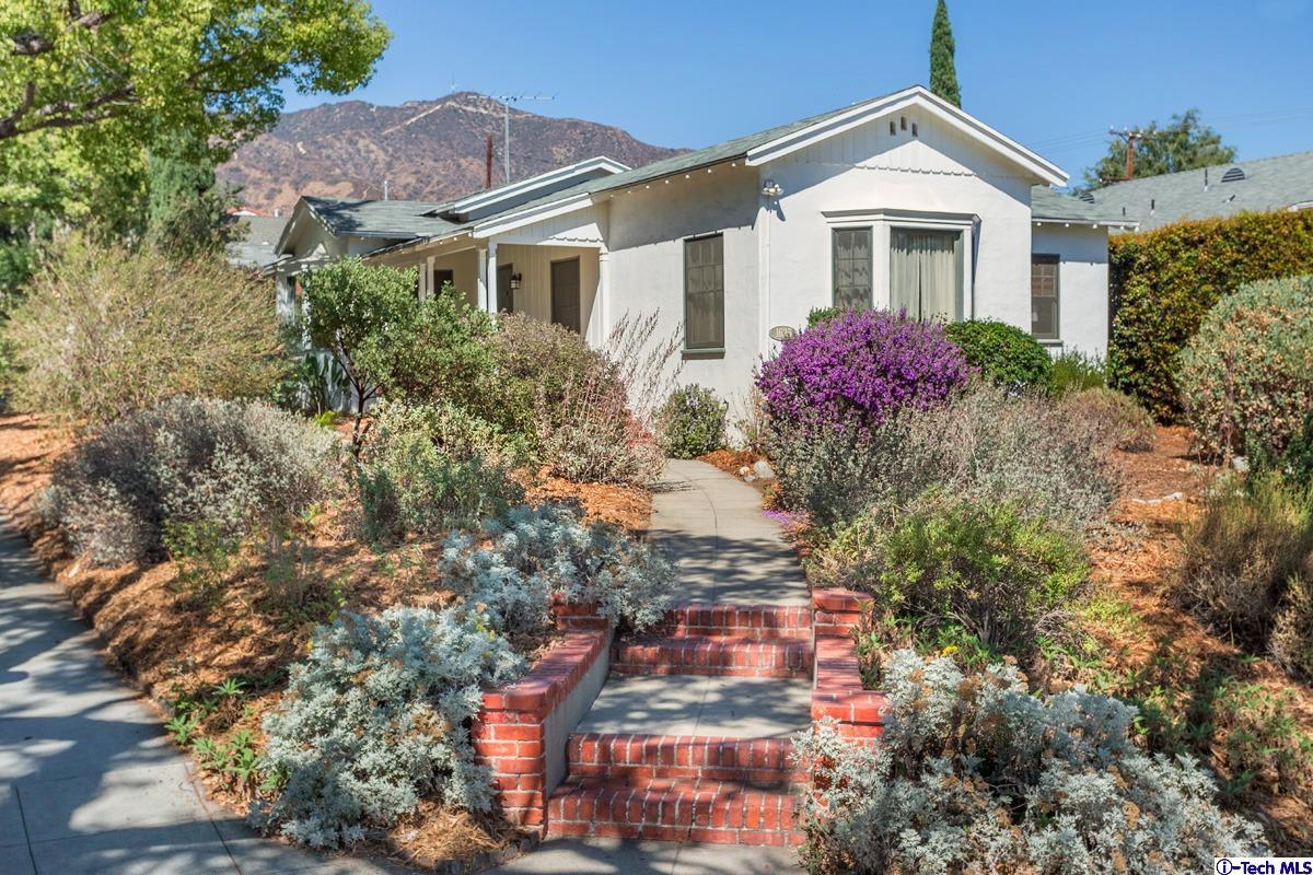 1625 West Kenneth Road Glendale, CA 91201 - Photo 1 of 18 Primary Photo