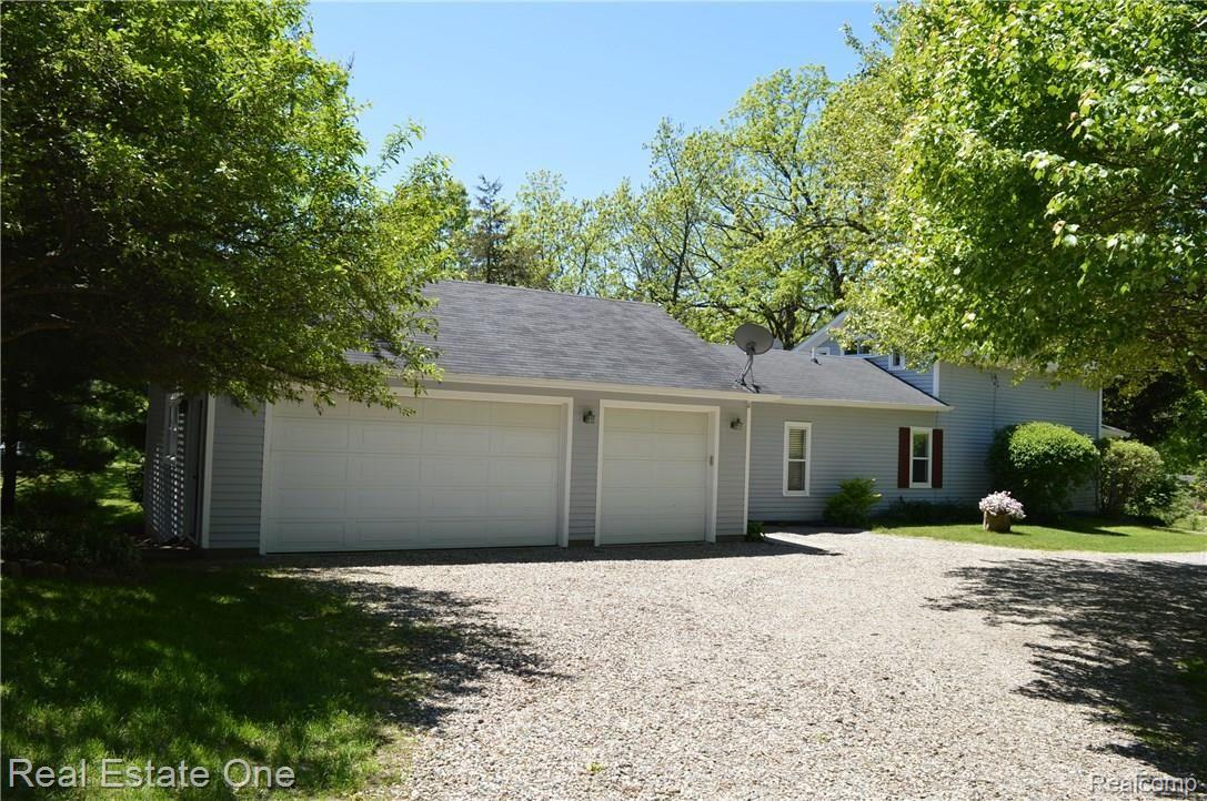 2220 North Tipsico Lake Road Highland, MI 48357 - Photo 70 of 91 DSC_0102.JPG