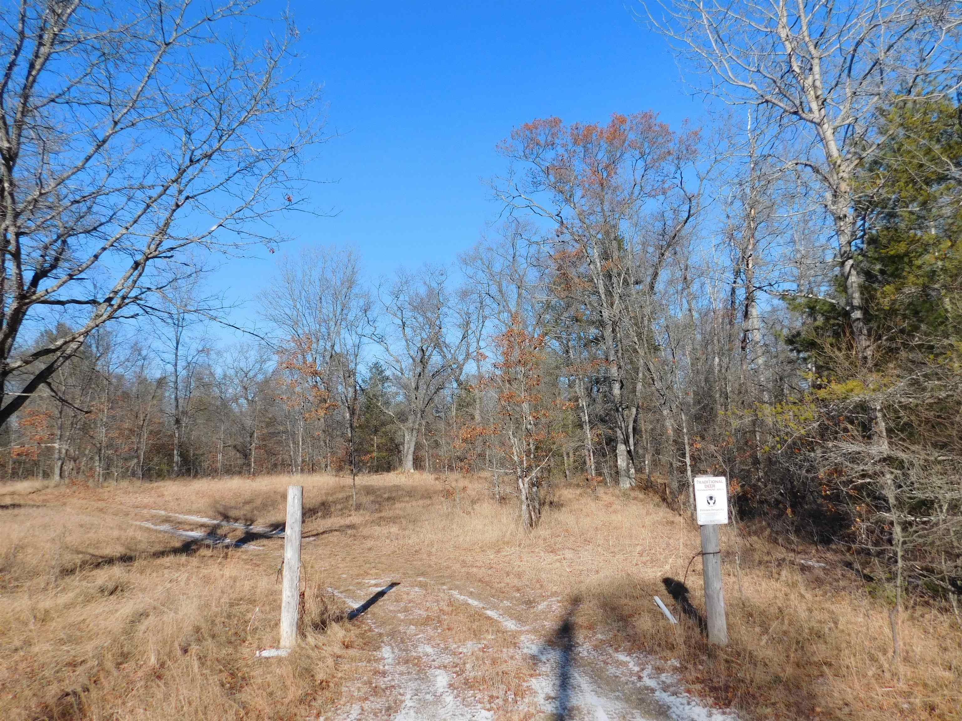 1 Kings Corner Road Oscoda, MI 48750 - Photo 1 of 20 1907805.JPG