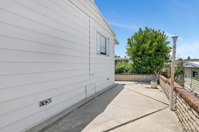 a view of a house with a garage