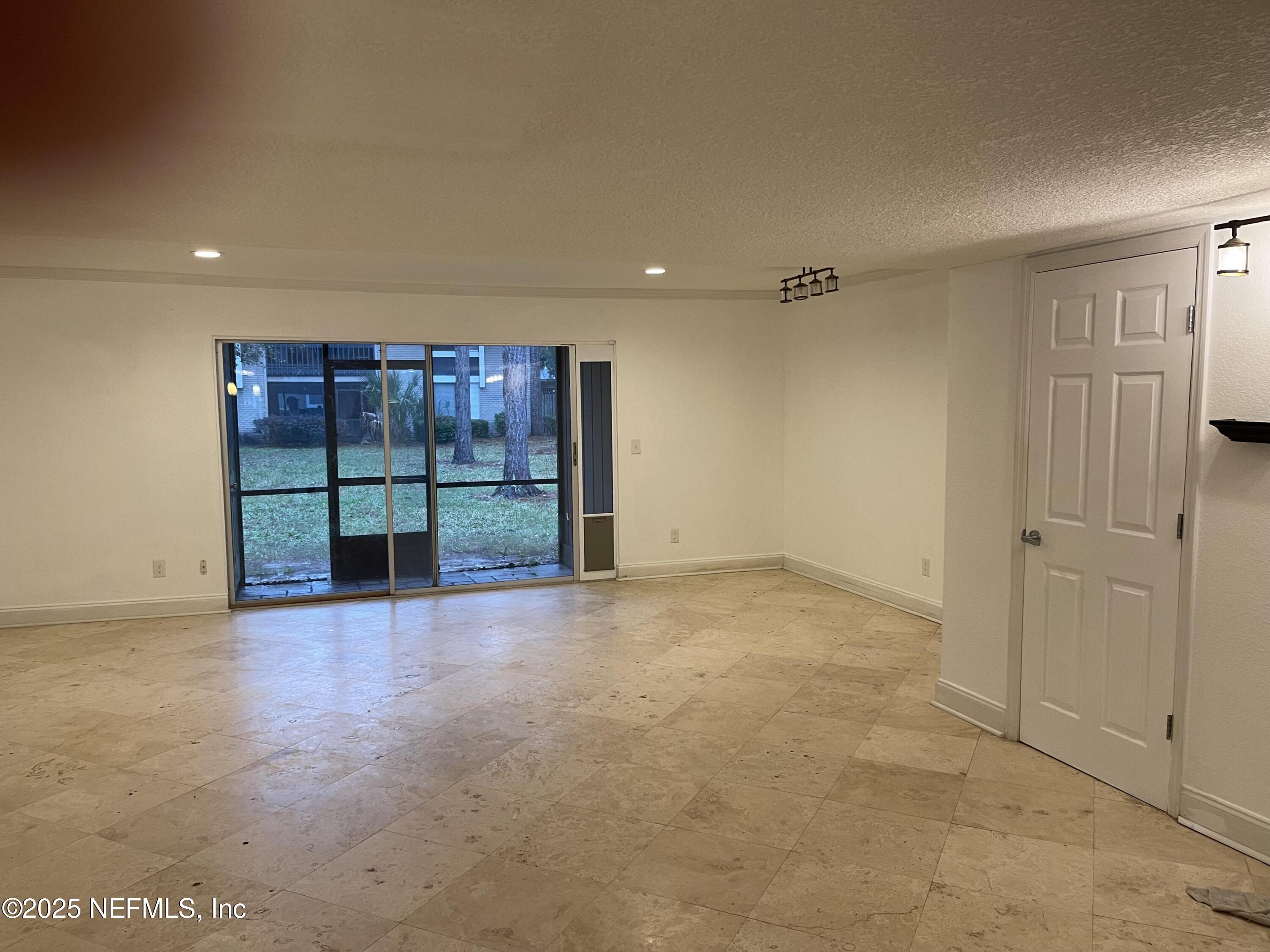 8880 Old Kings Road South, Unit 53 Jacksonville, FL 32257 - Photo 12 of 31 beyc684ba5093d3f8