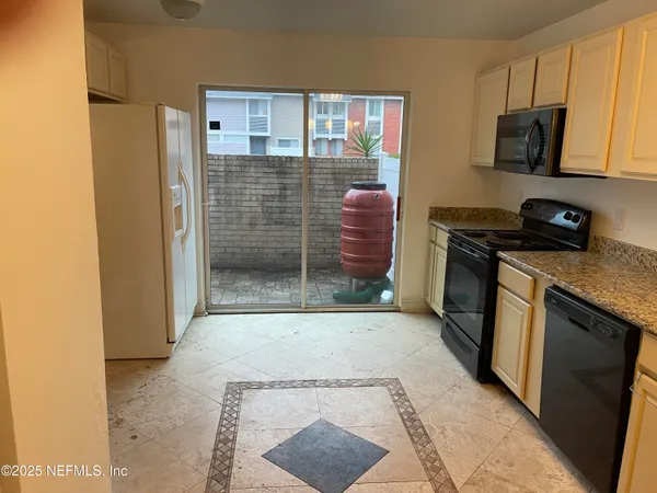 $139,000 | 8880 Old Kings Road South, Unit 53, Jacksonville, FL 32257