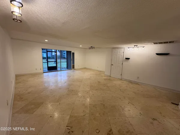 $139,000 | 8880 Old Kings Road South, Unit 53, Jacksonville, FL 32257