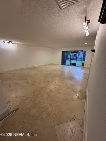 $139,000 | 8880 Old Kings Road South, Unit 53, Jacksonville, FL 32257