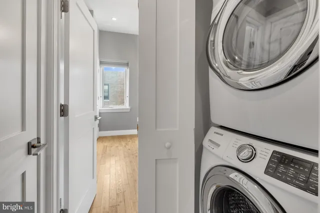 a view of washer and dryer in a utility room