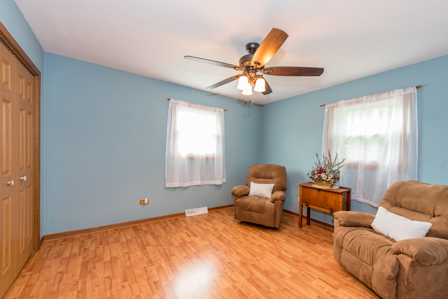 13780 West Wadsworth Road Wadsworth, IL 60083 - Photo 13 of 36 Gallery Image 13