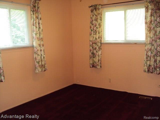 3155 Eastern Avenue Rochester, MI 48307 - Photo 17 of 20 DSC02491.jpg