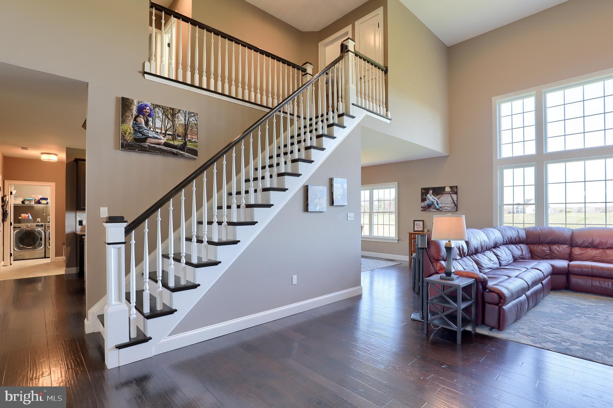 339 Ecker Drive Lititz, PA 17543 - Photo 3 of 48