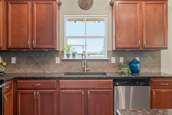 $425,000 | 6725 Serena Lane, Waco, TX 76712