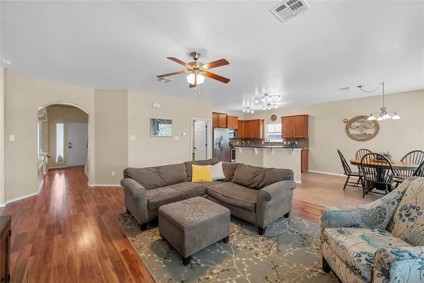 $425,000 | 6725 Serena Lane, Waco, TX 76712