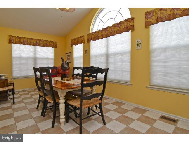 108 Sarah Drive Mickleton, NJ 08056 - Photo 6 of 25 Breakfast Room