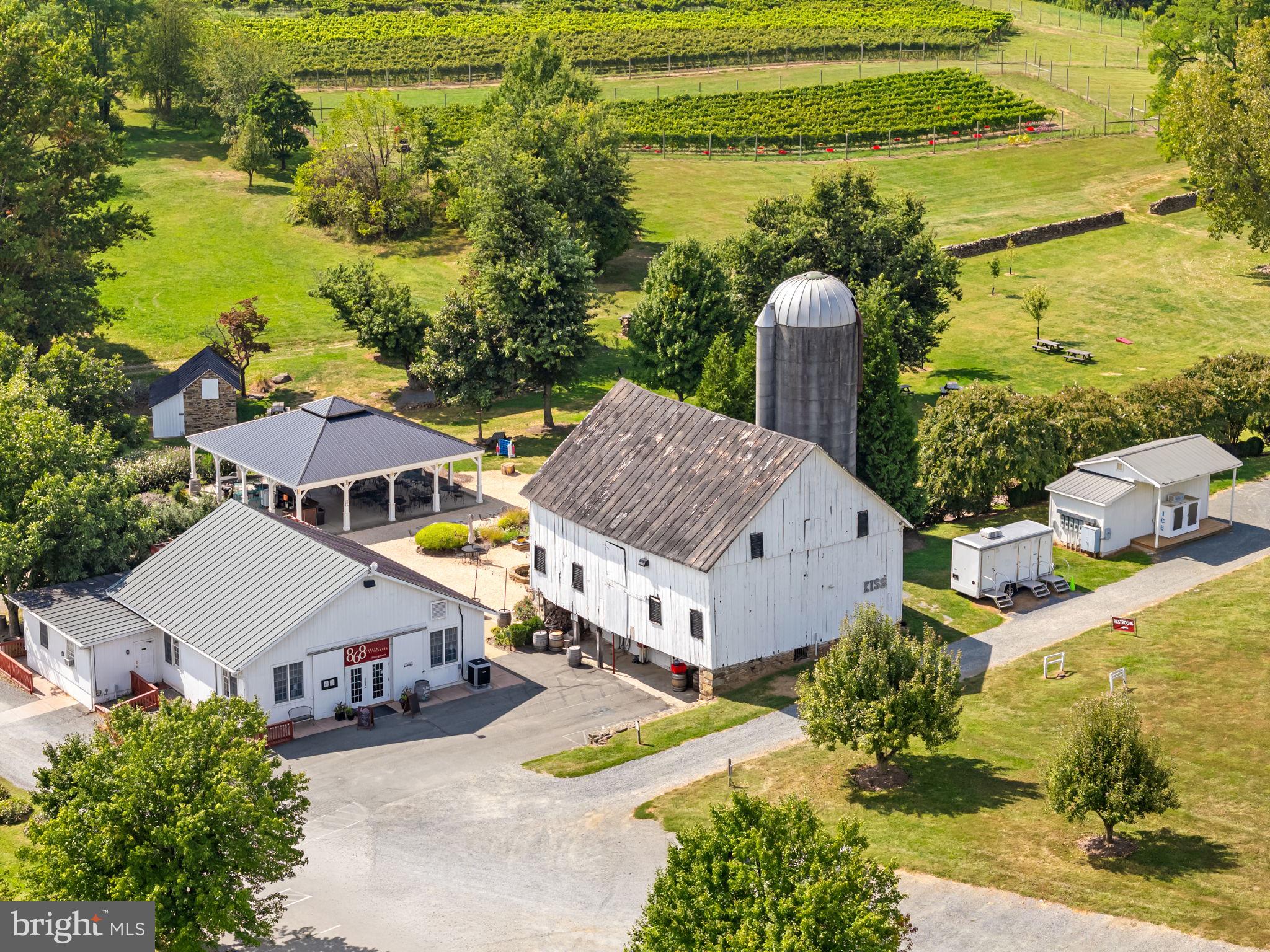 Tasting room, pavilion & bank barn