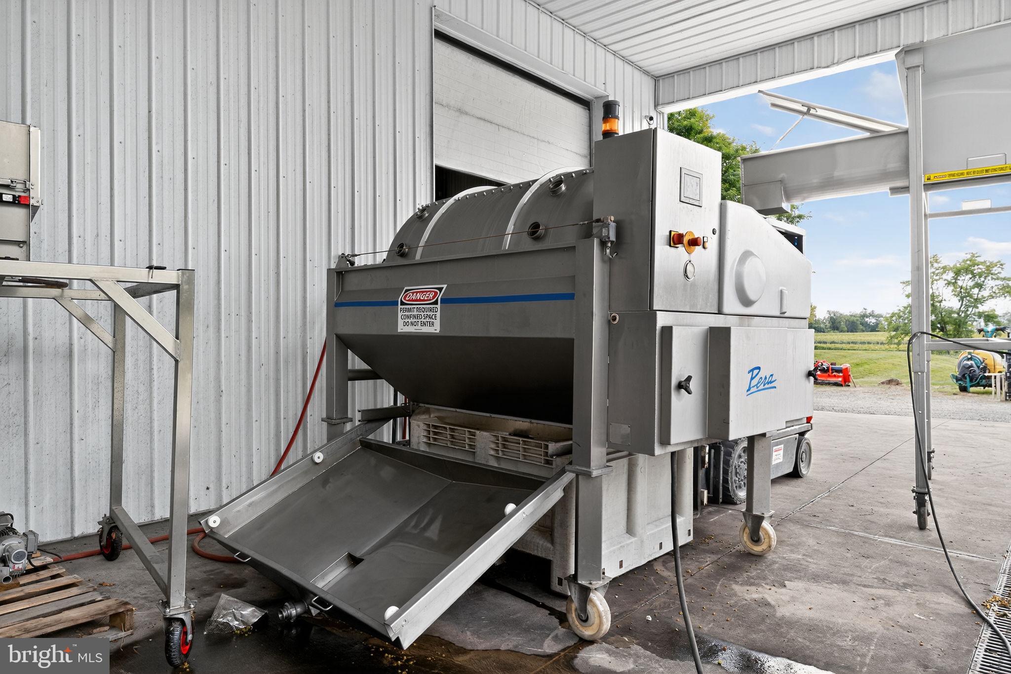 14001 Harpers Ferry Road Purcellville, VA 20132 - Photo 58 of 70 Grape press