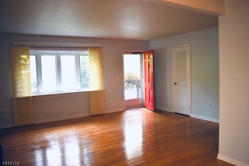 676 Grove Street Montclair, NJ 07043 - Photo 2 of 10