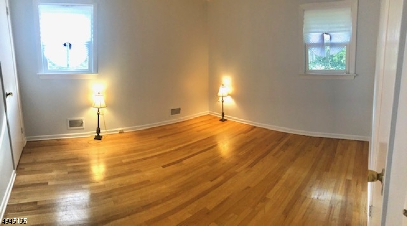 676 Grove Street Montclair, NJ 07043 - Photo 6 of 10