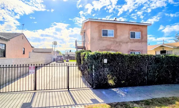 $1,775 | 1342 East 77th Place, Los Angeles, CA 90001