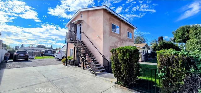 $2,000 | 1342 East 77th Place, Los Angeles, CA 90001