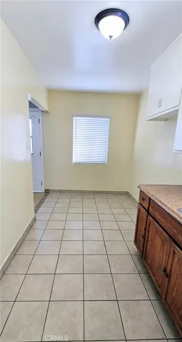 $2,000 | 1342 East 77th Place, Los Angeles, CA 90001