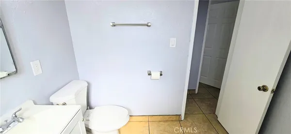$1,775 | 1342 East 77th Place, Los Angeles, CA 90001