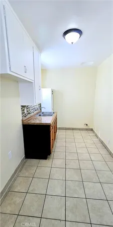 $1,775 | 1342 East 77th Place, Los Angeles, CA 90001