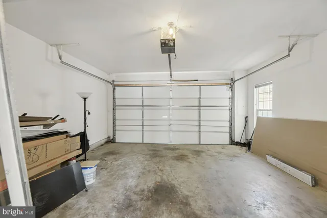 $3,395 | 2338 Huntington Station Court, Alexandria, VA 22303