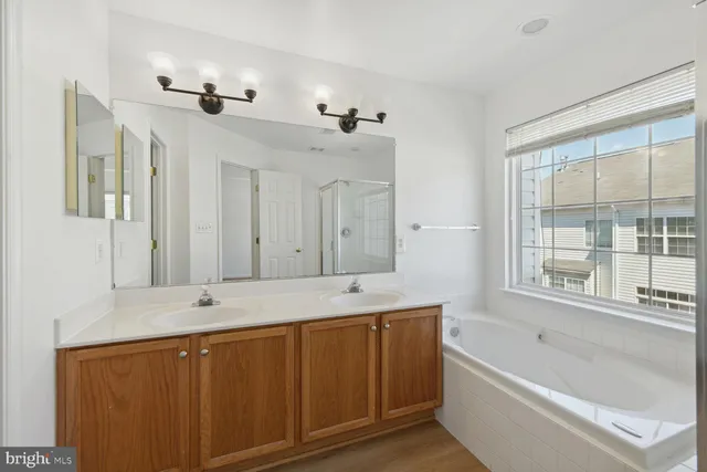 $3,395 | 2338 Huntington Station Court, Alexandria, VA 22303