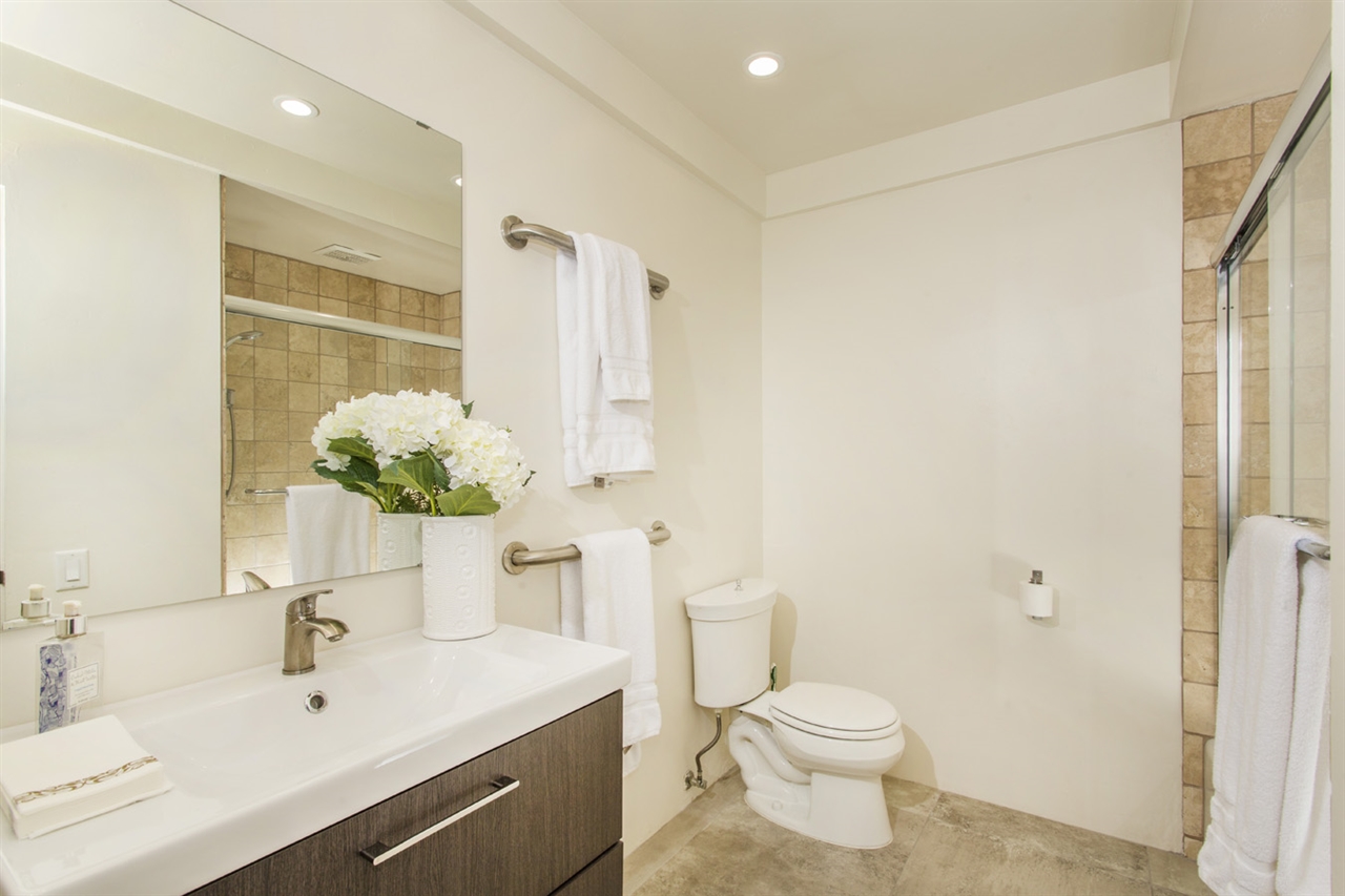 119 Via Coronado Rancho Santa Fe, CA 92091 - Photo 14 of 25