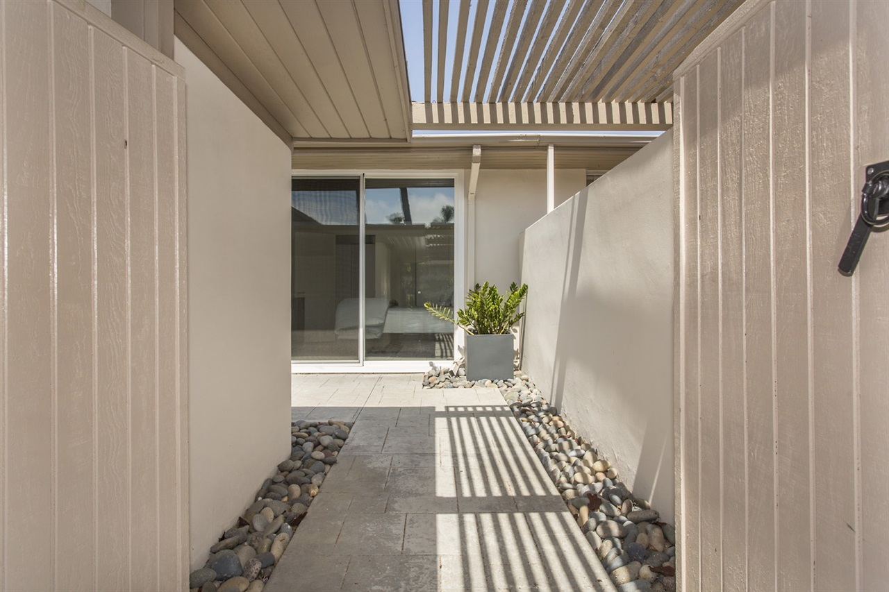 119 Via Coronado Rancho Santa Fe, CA 92091 - Photo 23 of 25