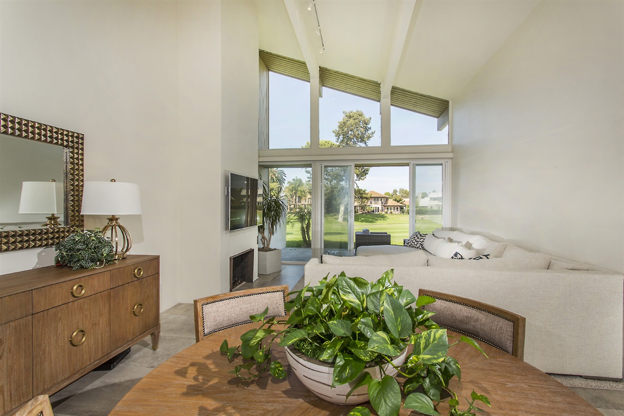 119 Via Coronado Rancho Santa Fe, CA 92091 - Photo 8 of 25