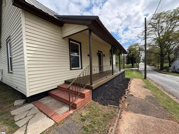$176,900 | 100 Boston Street, Anderson, SC 29625