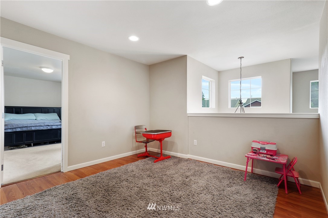 7050 Inlay Street Southeast Lacey, WA 98513 - Photo 13 of 29