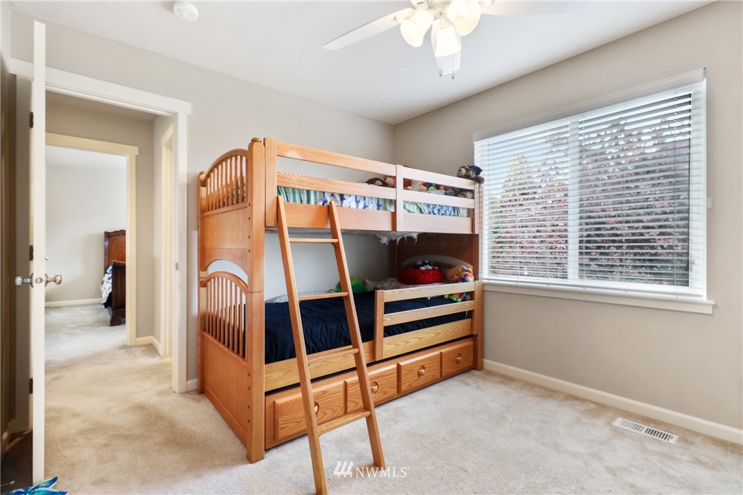 7050 Inlay Street Southeast Lacey, WA 98513 - Photo 17 of 29