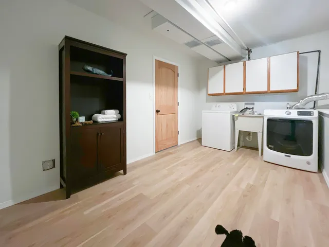 $349,900 | 5505 West Shore Drive, McHenry, IL 60050