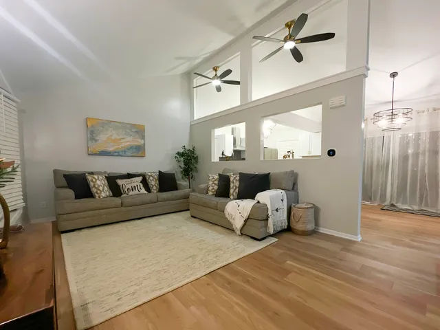 $349,900 | 5505 West Shore Drive, McHenry, IL 60050