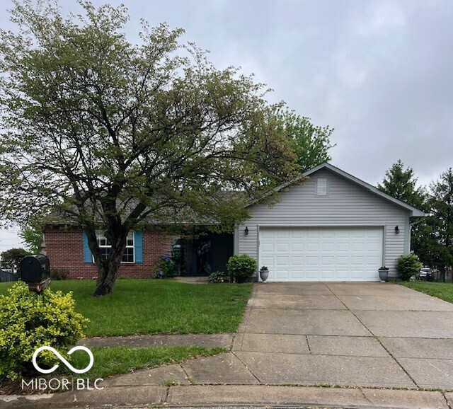 1102 Branifield Court Franklin, IN 46131 - Photo 1 of 1