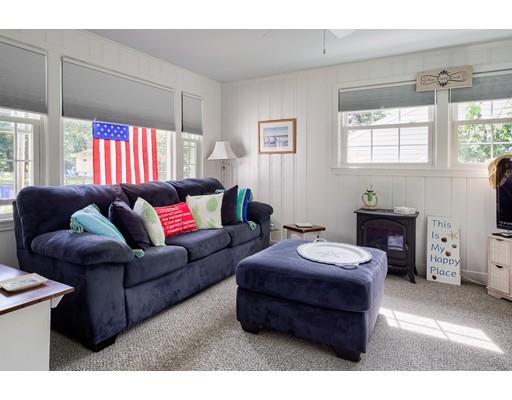 81 Homestead Road Holden, MA 01520 - Photo 18 of 31 Gallery Image 18