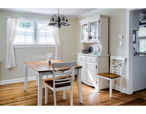 81 Homestead Road Holden, MA 01520 - Photo 4 of 31 Gallery Image 4