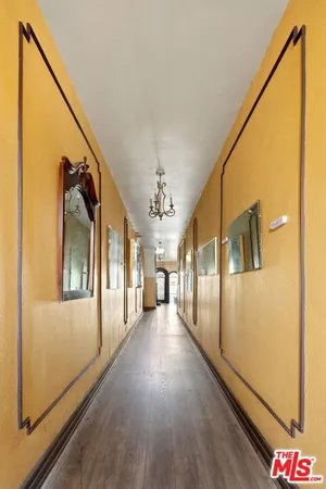 $1,700,000 | 101 North Kenmore Avenue, Los Angeles, CA 90004