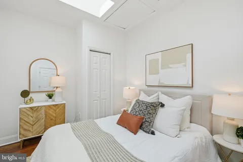 $899,888 | 1005 Irving Street Northwest, Washington, DC 20010