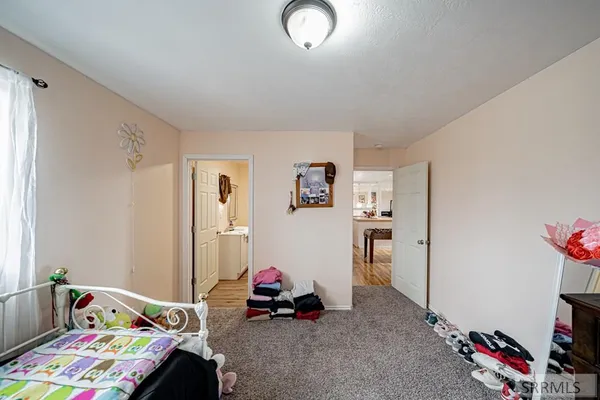 $620,000 | 2492 East 2100 North, Hamer, ID 83425