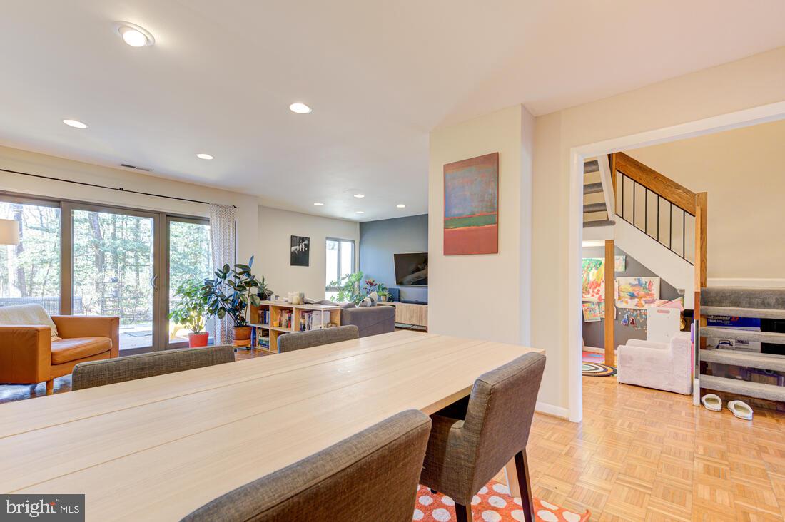 11621 Newbridge Court Reston, VA 20191 - Photo 12 of 43