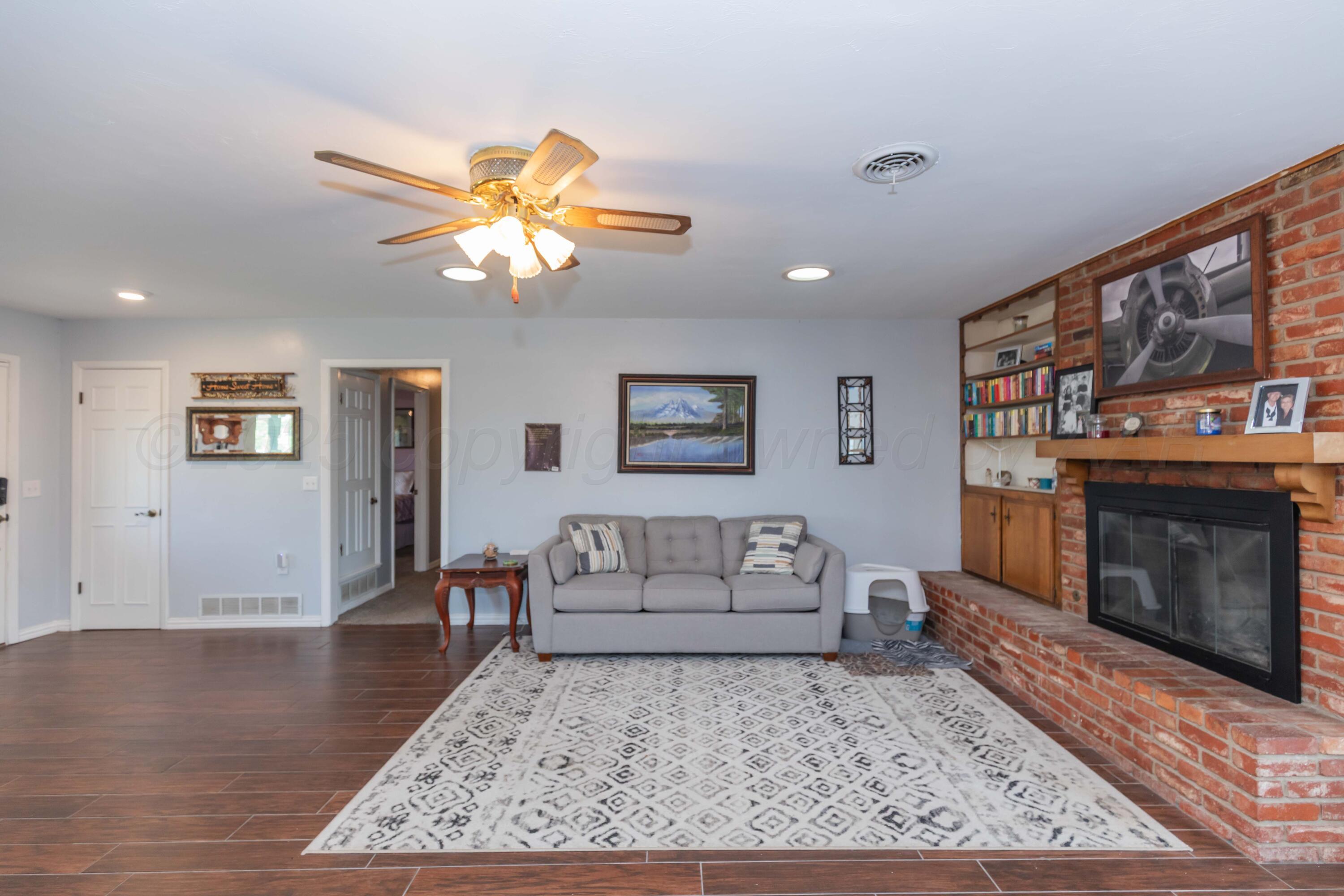 4 Sheffield Road Amarillo, TX 79124 - Photo 7 of 51 LIVING ROOM VIEW 4