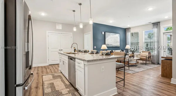 $1,800 | 4000 Margaret Street, Unit B2, Beaufort, SC 29906