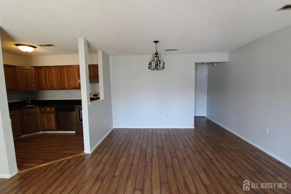 $1,750 | 2315 Aspen Drive, Plainsboro, NJ 08536