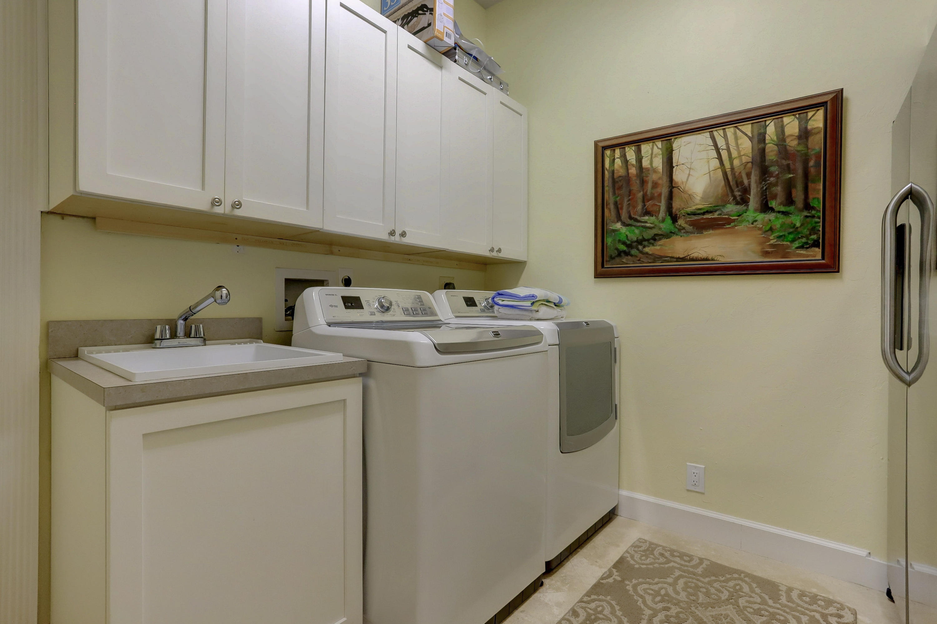1605 Southwest 20th Avenue Boca Raton, FL 33486 - Photo 55 of 70 laundry