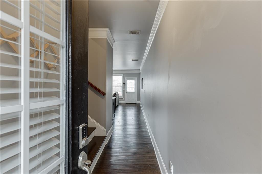 2854 Jordan Oaks Lane, Unit 8 Decatur, GA 30033 - Photo 2 of 35