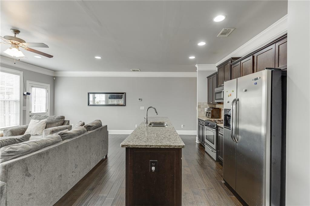 2854 Jordan Oaks Lane, Unit 8 Decatur, GA 30033 - Photo 5 of 35