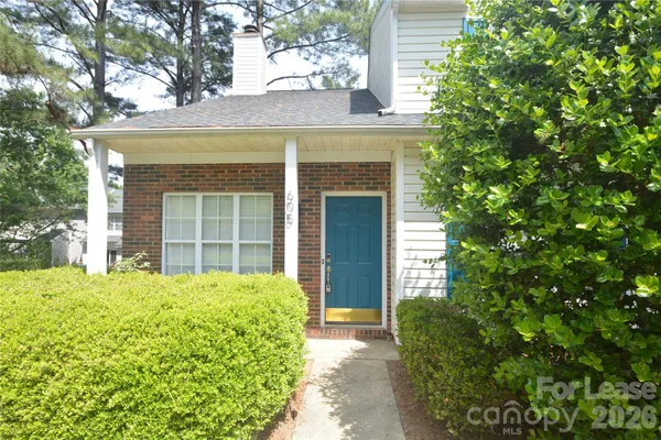 $1,900 | 605 Mountainwater Drive, Charlotte, NC 28262